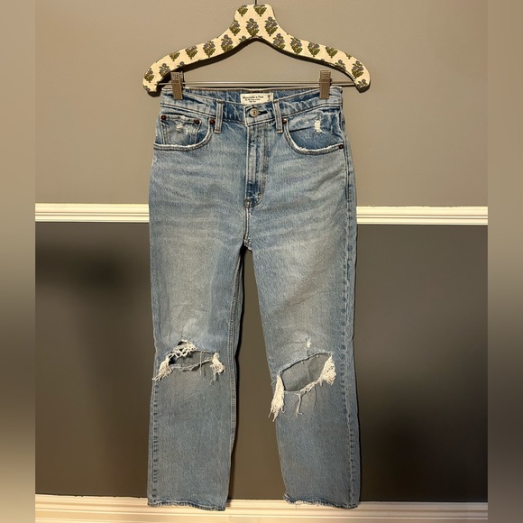 Abercrombie relaxed 90’s jeans 26 - Picture 1 of 3